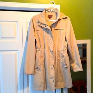 Trench 🧥 coat (Size Small)